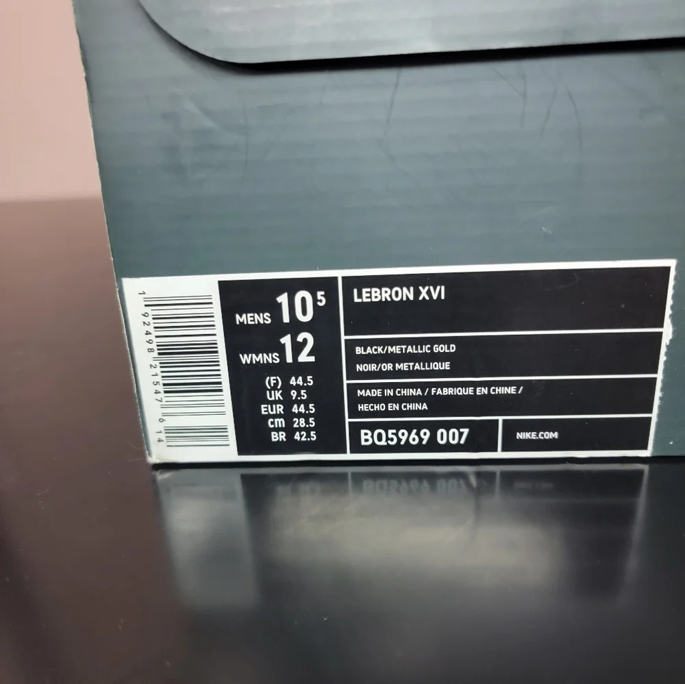 Nike LeBron XVI (16) - 10.5 MEN'S - Picture 2 of 8